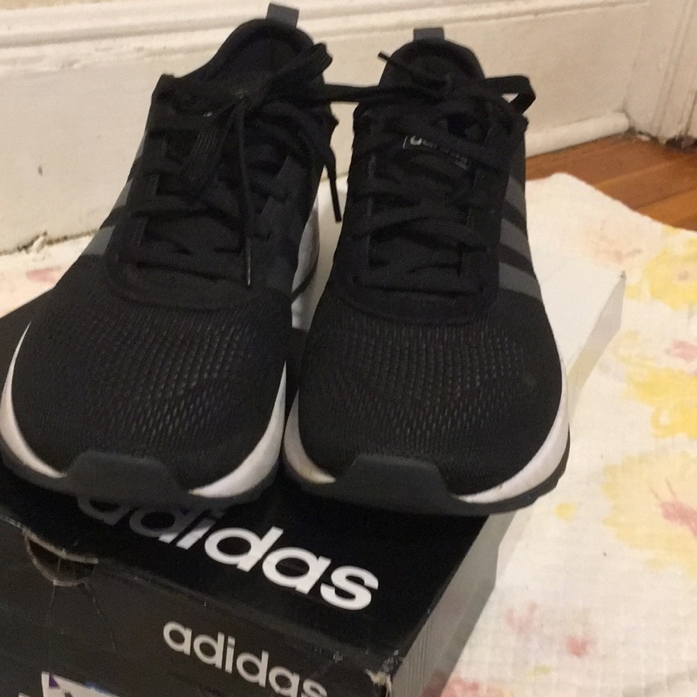Adidas - Picture 5 of 9